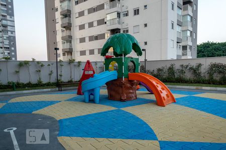Apartamento para alugar com 76m², 2 quartos e 2 vagasÁrea Comum - Playground