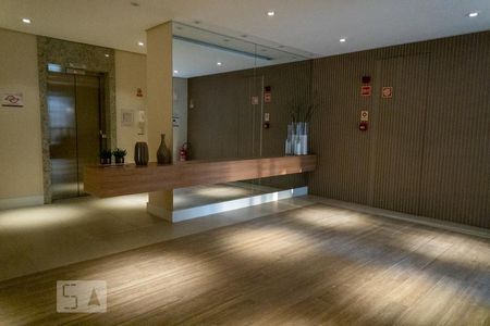 Apartamento para alugar com 76m², 2 quartos e 2 vagasHall Social