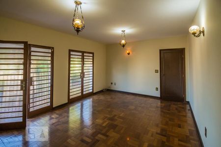 Sala de casa à venda com 4 quartos, 258m² em Jardim Chapadão, Campinas