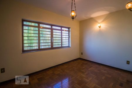 Sala de Estar de casa à venda com 4 quartos, 258m² em Jardim Chapadão, Campinas