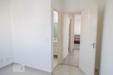 Apartamento à venda com 60m², 3 quartos e 2 vagasQuarto 3