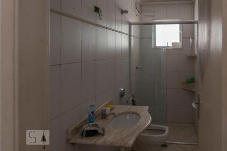Casa à venda com 150m², 2 quartos e 2 vagas Casa à venda com 150m², 2 quartos e 2 vagasBanheiro Social