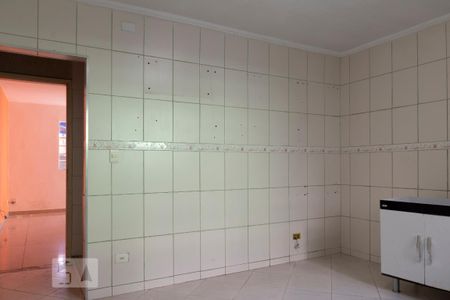 Casa à venda com 150m², 2 quartos e 2 vagas Casa à venda com 150m², 2 quartos e 2 vagasCozinha