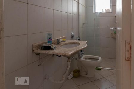 Casa à venda com 150m², 2 quartos e 2 vagas Casa à venda com 150m², 2 quartos e 2 vagasBanheiro Social