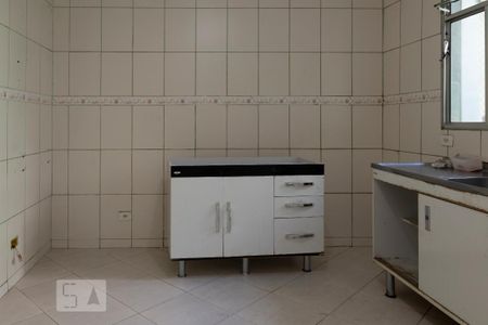 Casa à venda com 150m², 2 quartos e 2 vagas Casa à venda com 150m², 2 quartos e 2 vagasCozinha