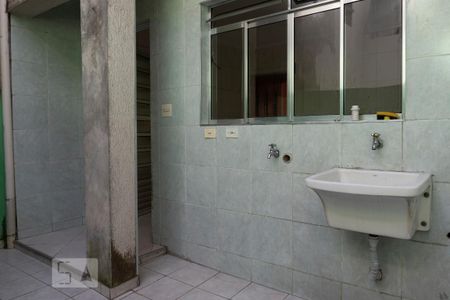 Casa à venda com 150m², 2 quartos e 2 vagas Casa à venda com 150m², 2 quartos e 2 vagasÁrea de Serviço