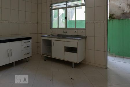 Casa à venda com 150m², 2 quartos e 2 vagas Casa à venda com 150m², 2 quartos e 2 vagasCozinha