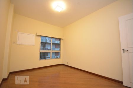 Apartamento para alugar com 120m², 3 quartos e 1 vagaQuarto 3