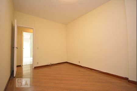 Apartamento para alugar com 120m², 3 quartos e 1 vagaQuarto 3