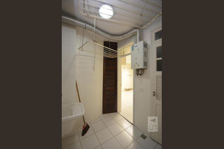 Apartamento para alugar com 120m², 3 quartos e 1 vagaÁrea de Serviço