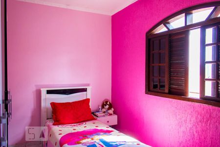 Casa à venda com 278m², 3 quartos e 3 vagasQuarto 2