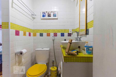 Apartamento à venda com 109m², 3 quartos e sem vagaBanheiro da Suíte