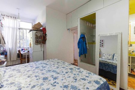Suíte de apartamento à venda com 3 quartos, 109m² em Laranjeiras, Rio de Janeiro