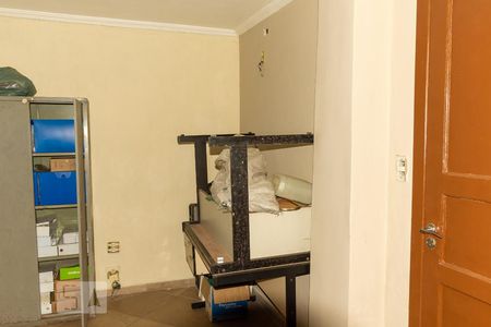 Casa à venda com 200m², 4 quartos e 4 vagasQuarto de Serviço