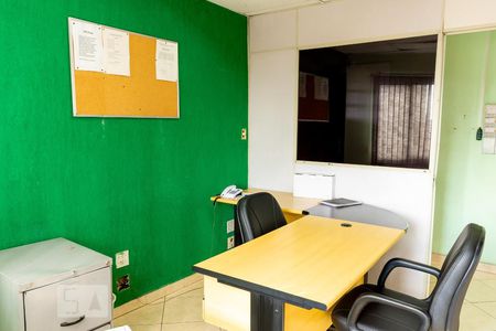 Casa à venda com 200m², 4 quartos e 4 vagasQuarto 2