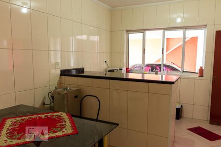 Casa à venda com 200m², 4 quartos e 4 vagasCozinha