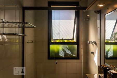 Apartamento à venda com 260m², 4 quartos e 4 vagasBanheiro Suíte 4