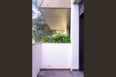 Apartamento à venda com 260m², 4 quartos e 4 vagasVaranda Suíte 1