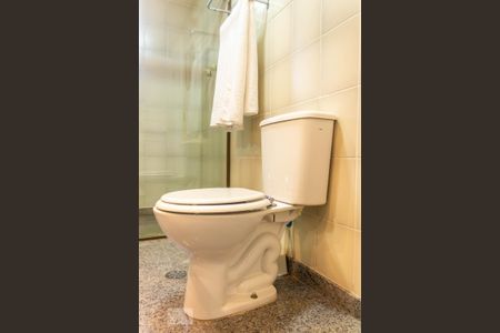 Apartamento à venda com 260m², 4 quartos e 4 vagasBanheiro Suíte 1