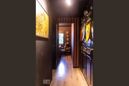 Apartamento à venda com 260m², 4 quartos e 4 vagasSuíte 2