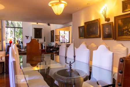 Apartamento à venda com 260m², 4 quartos e 4 vagasSala de Jantar