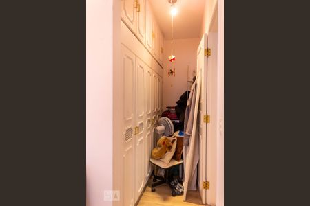 Apartamento à venda com 260m², 4 quartos e 4 vagasSuíte 3