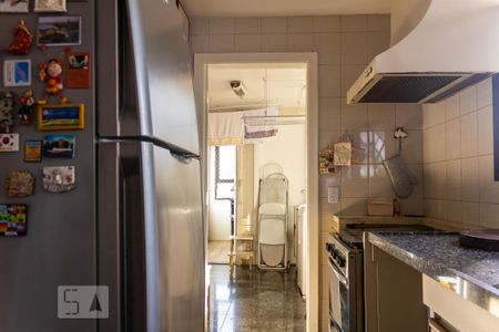 Apartamento à venda com 260m², 4 quartos e 4 vagasCozinha