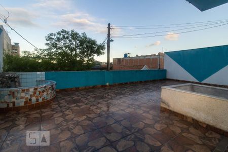 Casa à venda com 240m², 3 quartos e 4 vagasVaranda Área Externa