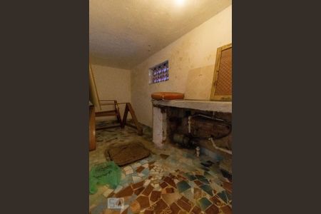 Casa à venda com 240m², 3 quartos e 4 vagasQuarto Extra