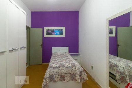 Casa à venda com 240m², 3 quartos e 4 vagasQuarto 2