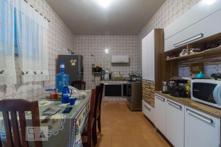 Casa à venda com 240m², 3 quartos e 4 vagasCozinha