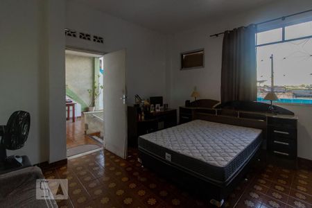 Casa à venda com 240m², 3 quartos e 4 vagasQuarto 3