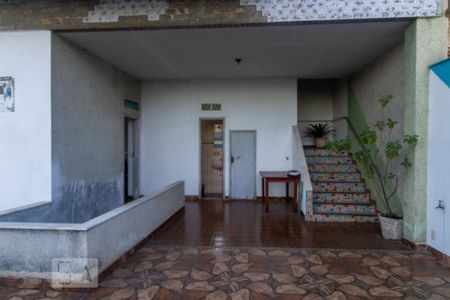Casa à venda com 240m², 3 quartos e 4 vagasVaranda Área Externa