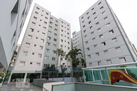 Apartamento à venda com 75m², 2 quartos e sem vagaFachada do condomínio