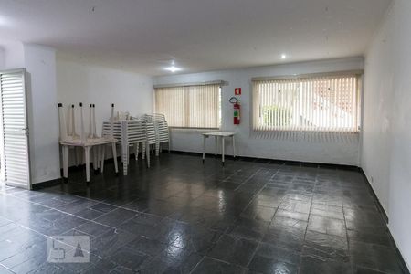 Apartamento à venda com 75m², 2 quartos e sem vagaSalão de festas