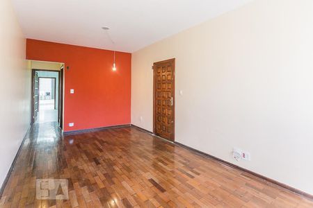 Sala de Estar de casa para alugar com 3 quartos, 140m² em Jardim Bonfiglioli, São Paulo