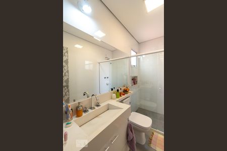 Banheiro de apartamento para alugar com 1 quarto, 48m² em Paraíso, São Paulo