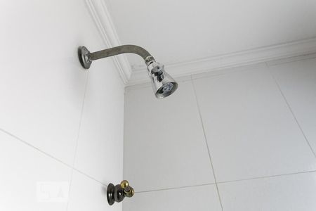 Apartamento à venda com 181m², 3 quartos e 2 vagasBanheiro da Suíte 2 - Chuveiro