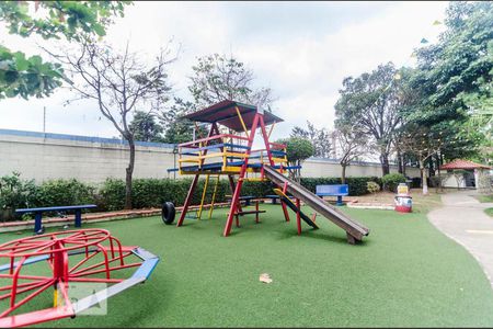 Apartamento à venda com 181m², 3 quartos e 2 vagasÁrea Comum - Playground