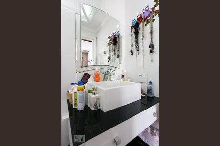 Apartamento à venda com 181m², 3 quartos e 2 vagasBanheiro da Suíte 2