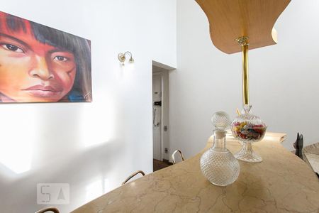 Apartamento à venda com 181m², 3 quartos e 2 vagasBar