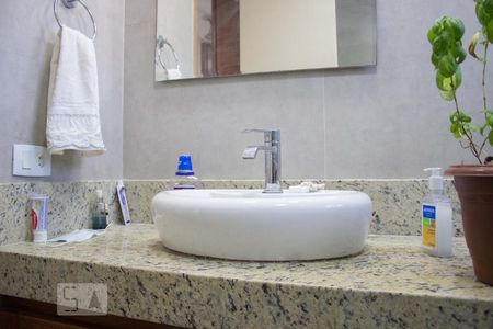 Apartamento à venda com 65m², 1 quarto e 1 vaga Apartamento à venda com 65m², 1 quarto e 1 vagaBanheiro