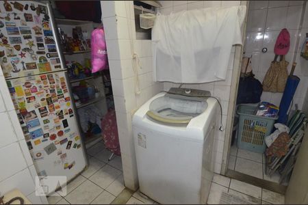 Apartamento à venda com 75m², 2 quartos e sem vagaÁrea de Serviço