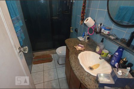 Apartamento à venda com 75m², 2 quartos e sem vagaBanheiro