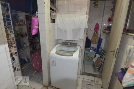 Apartamento à venda com 75m², 2 quartos e sem vagaÁrea de Serviço