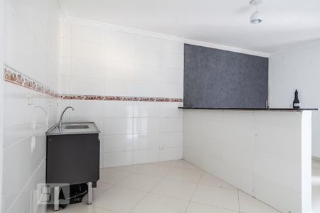 Cozinha de apartamento para alugar com 2 quartos, 47m² em Vila Guaraciaba, Santo André