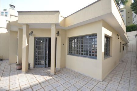 Casa à venda com 382m², 3 quartos e 5 vagasÁrea Externa