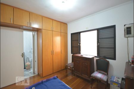 Casa à venda com 382m², 3 quartos e 5 vagasQuarto 1