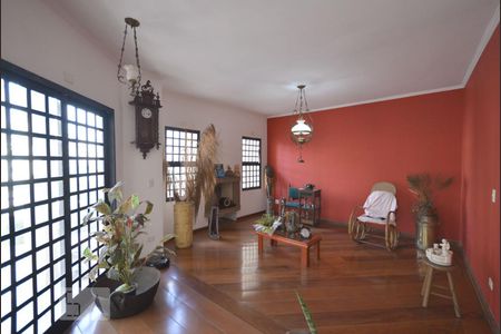 Sala de casa à venda com 3 quartos, 382m² em Vila Monumento, São Paulo