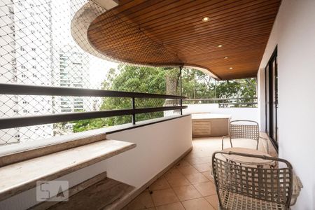 Varanda de apartamento para alugar com 4 quartos, 275m² em Vila Andrade, São Paulo